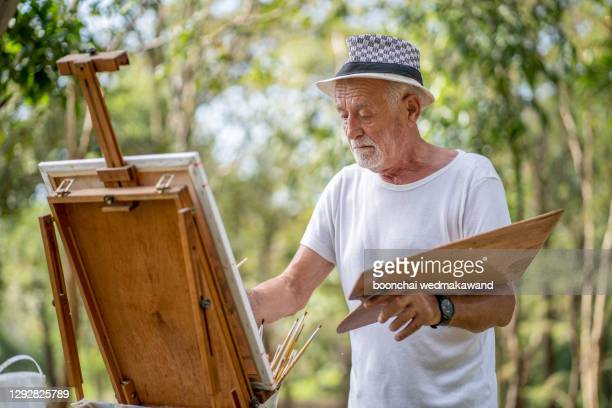 Pintura como terapia para os idosos